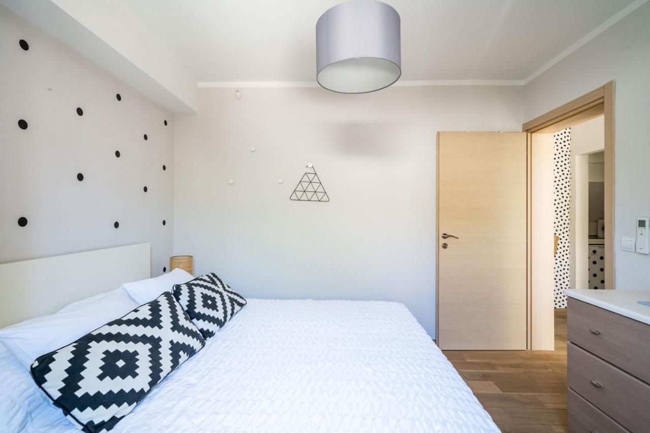 Stay U-Nique Studio Apartment In Орашац Экстерьер фото