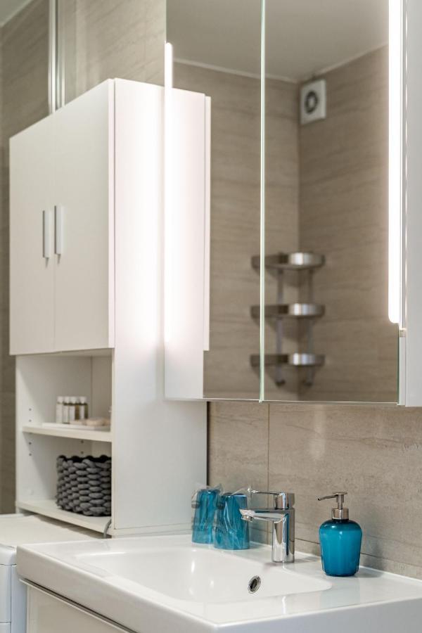 Stay U-Nique Studio Apartment In Орашац Экстерьер фото