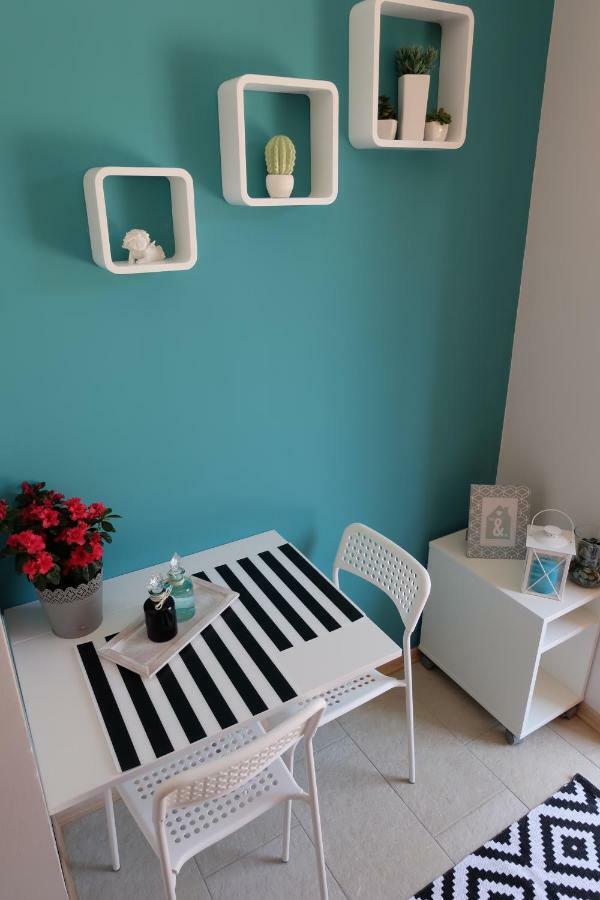 Stay U-Nique Studio Apartment In Орашац Экстерьер фото